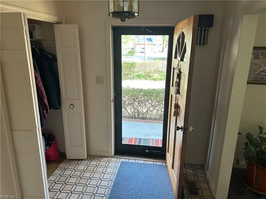 108 Dawson Drive, Seaford, VA 23696 - #2