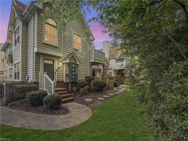 701 Meherrin River Court #D, Chesapeake, VA 23320