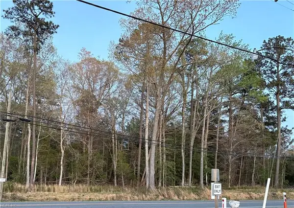 5249 Old Stage Hwy Highway, Smithfield, VA 23430