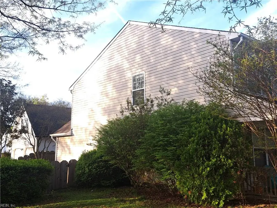 3101 Niagara Way, Virginia Beach, VA 23456 - #2