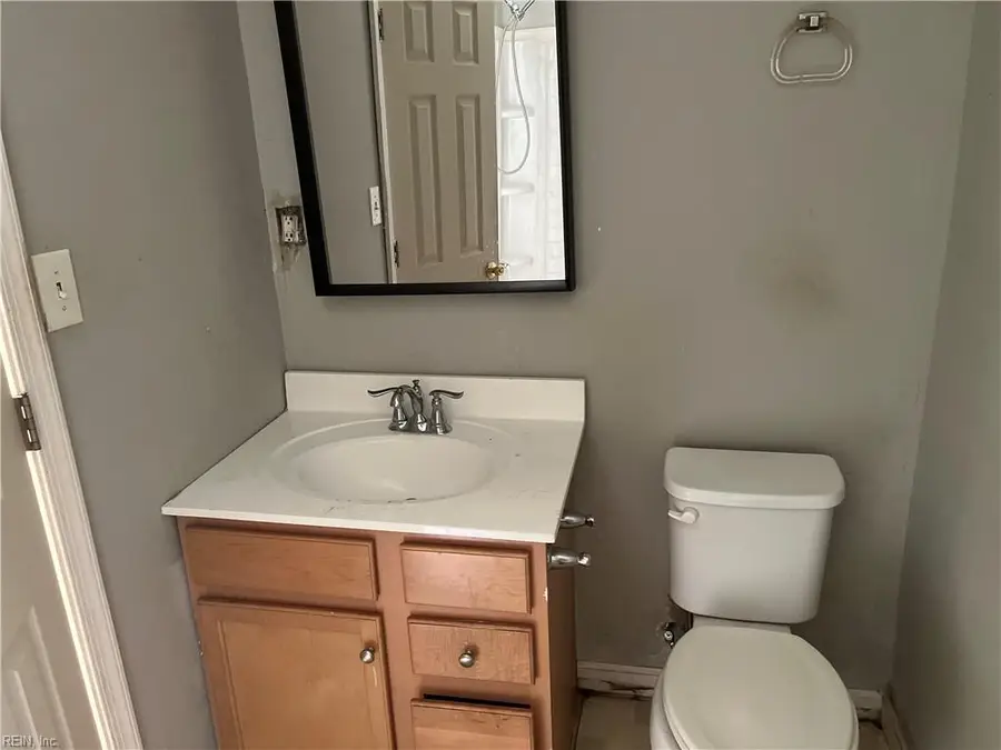 3413 Roanoke Avenue, Newport News, VA 23607 - #3
