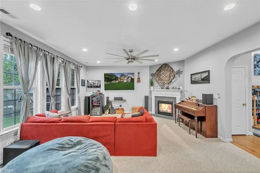 216 Lyon Drive, Newport News, VA 23601 - #2