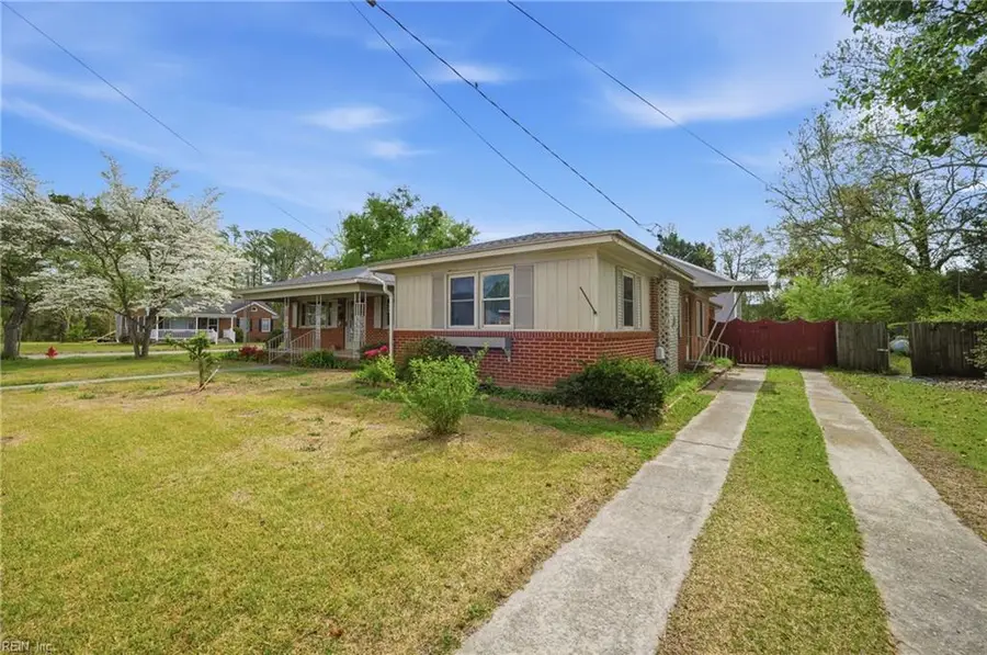 206 Hiland Park Avenue, Hertford, NC 27944 - #3