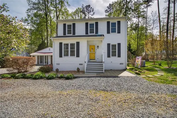 273 N Oakes Circle, Saluda, VA 23149