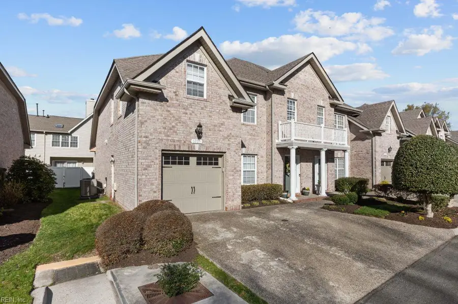 1025 Horton Place, Virginia Beach, VA 23454 - #2