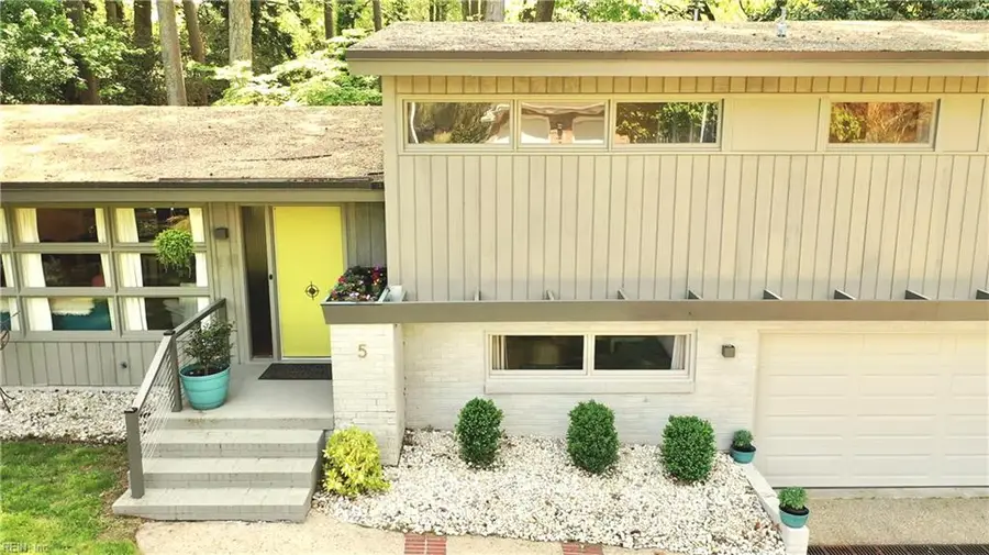 5 Downing Place, Newport News, VA 23606 - #2