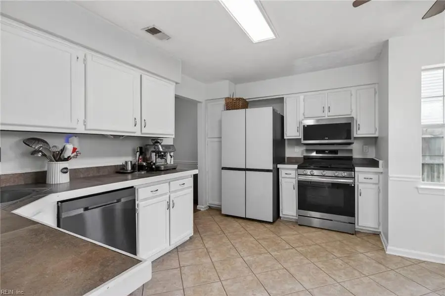 2532 Archdale Drive, Virginia Beach, VA 23456 - #3