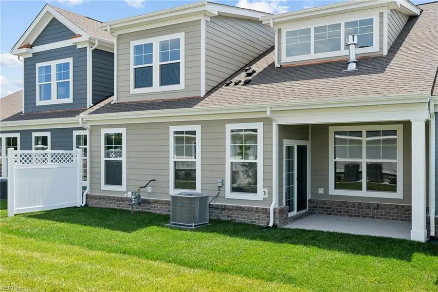 2004 Munro Lane, Chesapeake, VA 23322 - #2