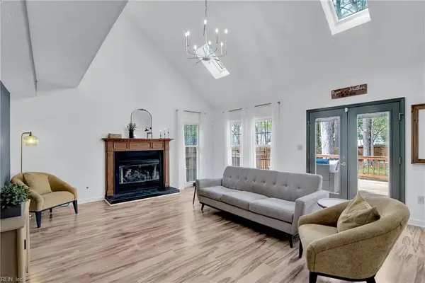 907 Eastnor Court, Newport News, VA 23608