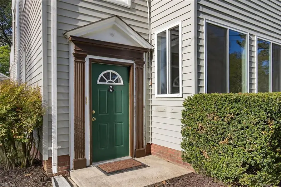 8 Dahlgren Avenue, Portsmouth, VA 23702 - #3