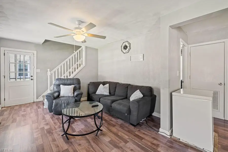 127 Clyde Street, Hampton, VA 23669 - #3