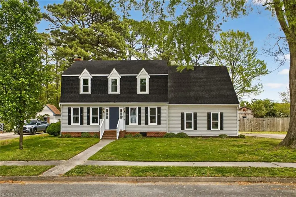 625 Montebello Circle, Chesapeake, VA 23322 - #1