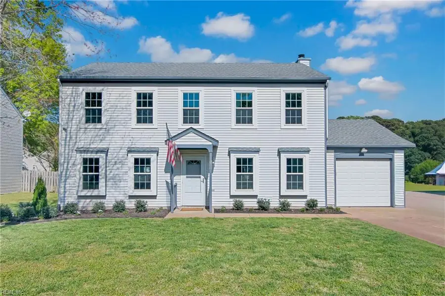 122 Springdale Way, Hampton, VA 23666 - #2