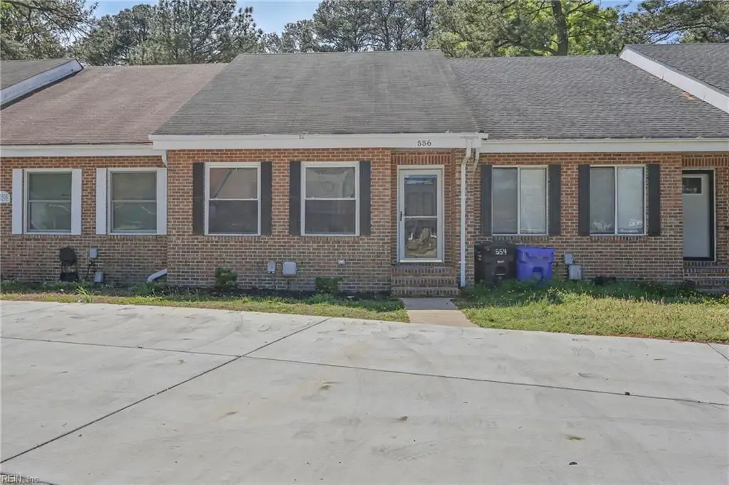 556 Lanier Crescent, Portsmouth, VA 23707 - #1
