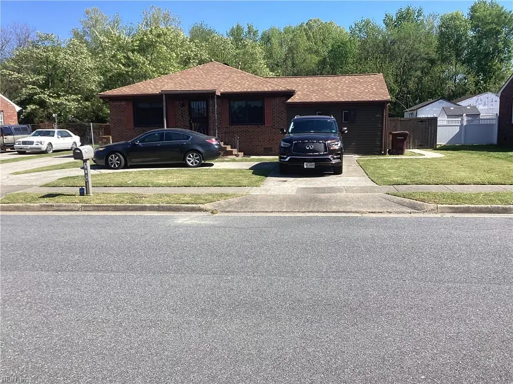 805 Portland Street, Chesapeake, VA 23324 - #1