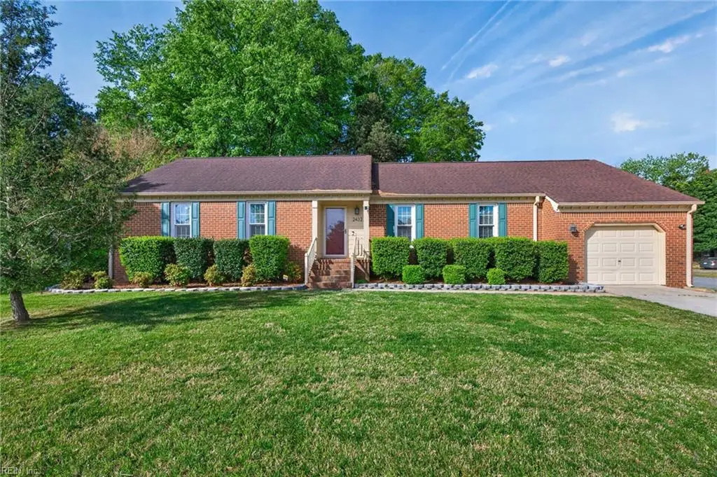 2432 Lakewood Lane, Chesapeake, VA 23321 - #1