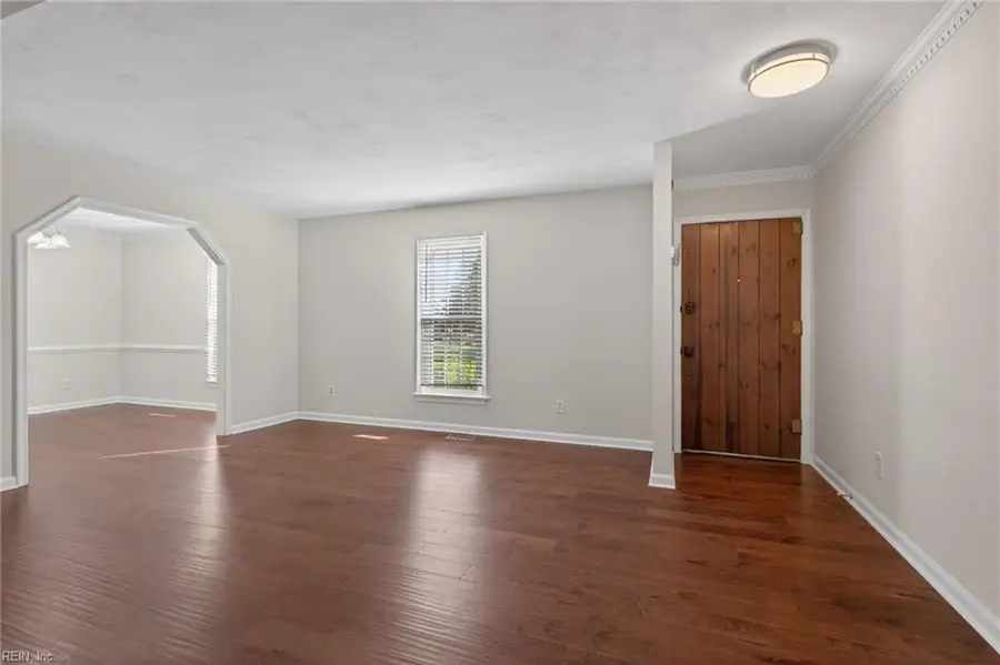 2432 Lakewood Lane, Chesapeake, VA 23321 - #3