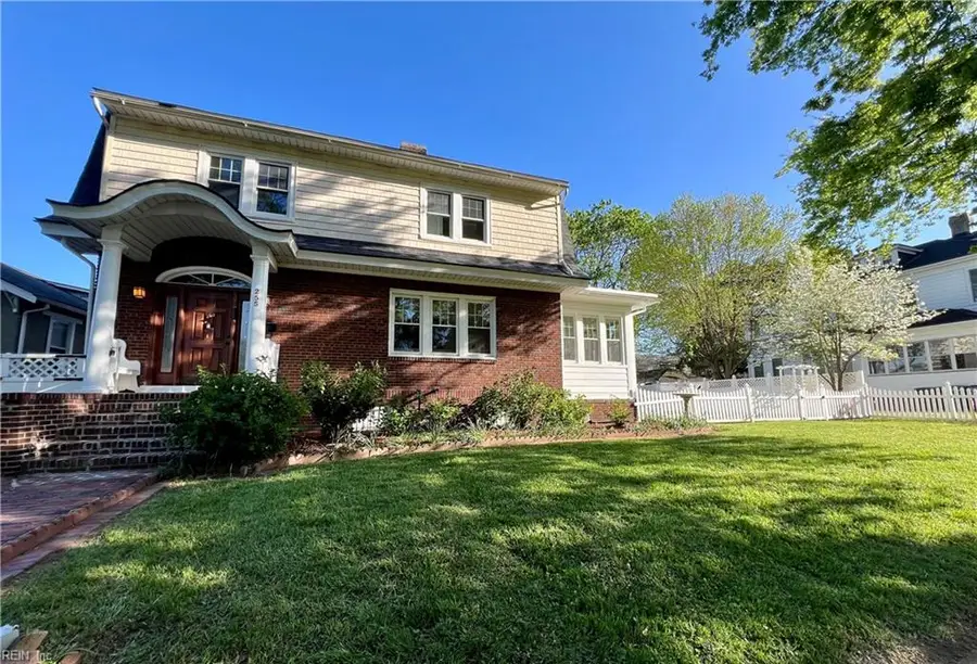 255 E 41st Street, Norfolk, VA 23504 - #2