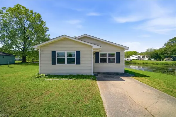 3803 Peach Orchard Circle, Portsmouth, VA 23703