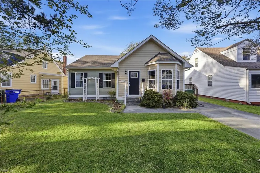 228 Neoma Drive, Norfolk, VA 23503 - #2
