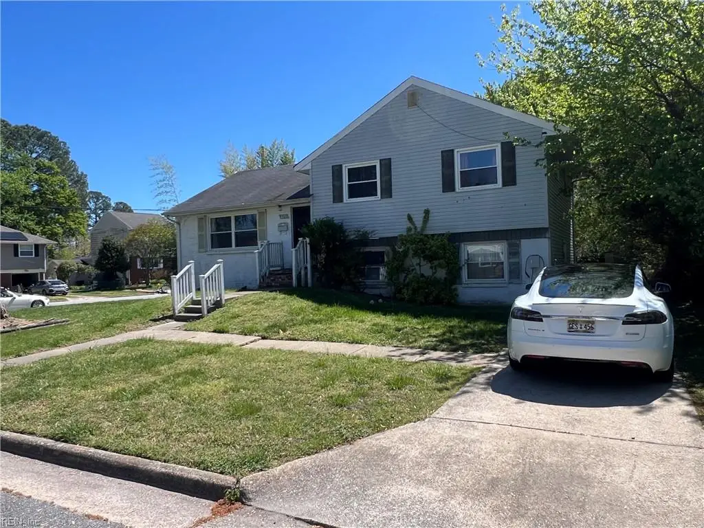 825 Weymouth Terrace, Hampton, VA 23666 - #1