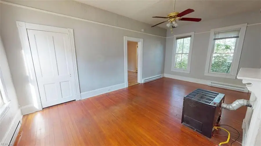 1136 Jackson Avenue, Chesapeake, VA 23324 - #2