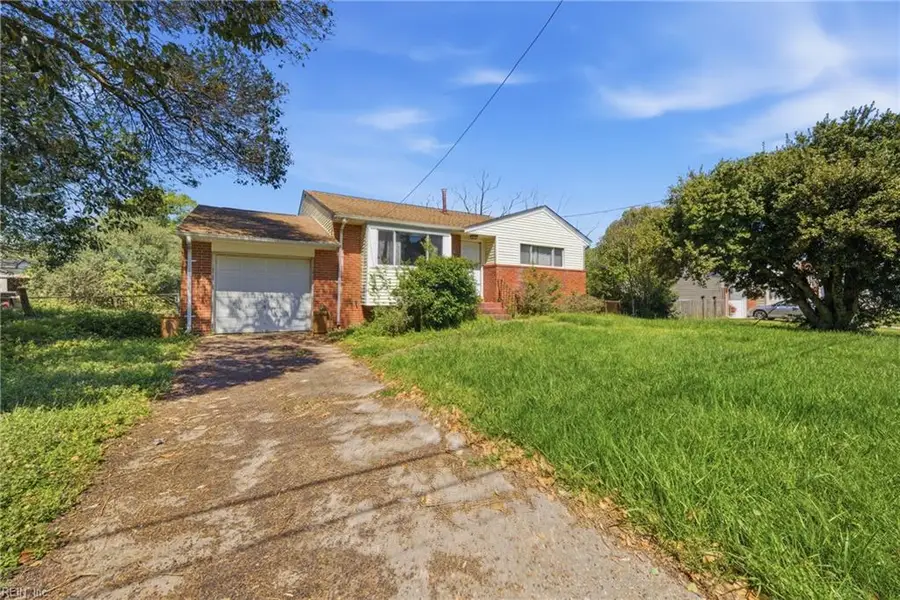 529 Longfellow Avenue, Virginia Beach, VA 23462 - #2