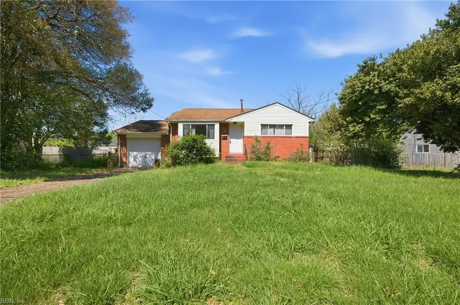 529 Longfellow Avenue, Virginia Beach, VA 23462 - #3