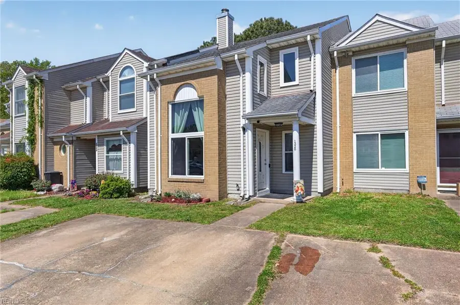 1326 Damyien Arch, Chesapeake, VA 23320 - #2