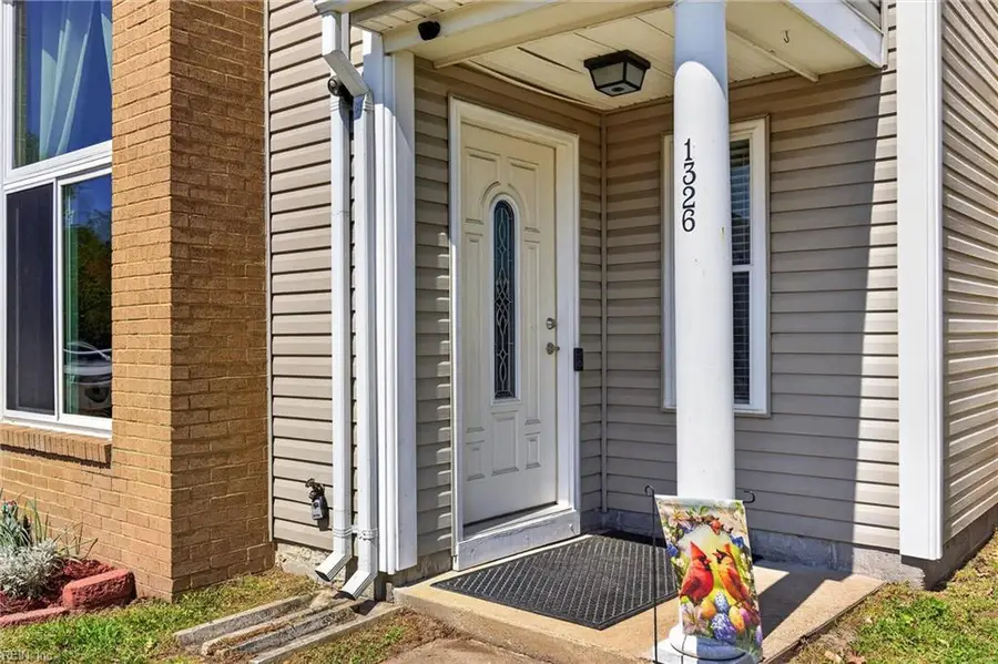1326 Damyien Arch, Chesapeake, VA 23320 - #3