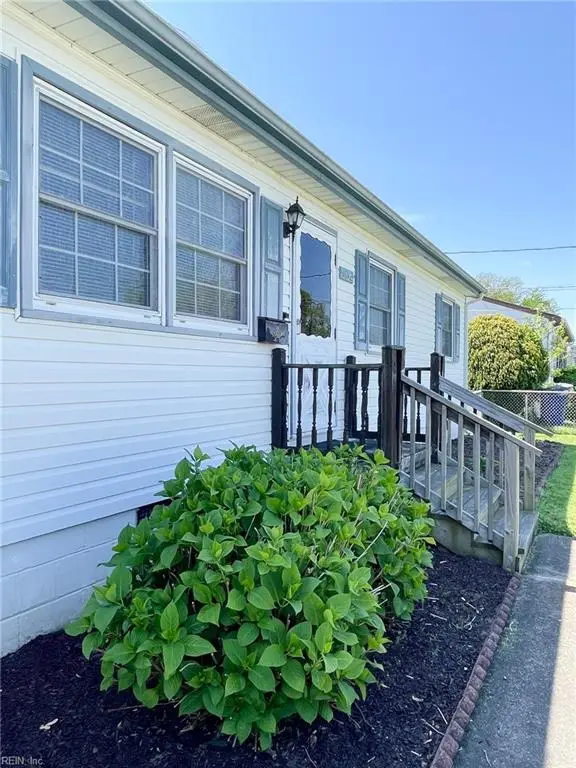 1012 74th Street, Newport News, VA 23605