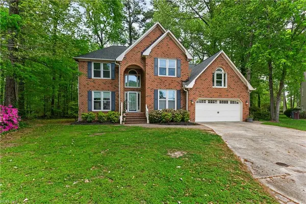 800 Dunwood Court, Chesapeake, VA 23322