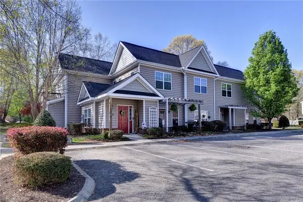 102 Lakeview Cove, Smithfield, VA 23430