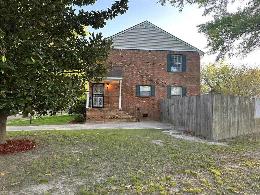 1227 Wide Street, Norfolk, VA 23504 - #2