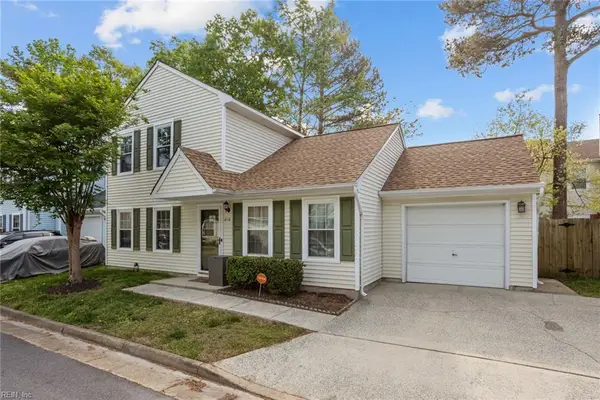 210 S Hunt Club Run, Newport News, VA 23608