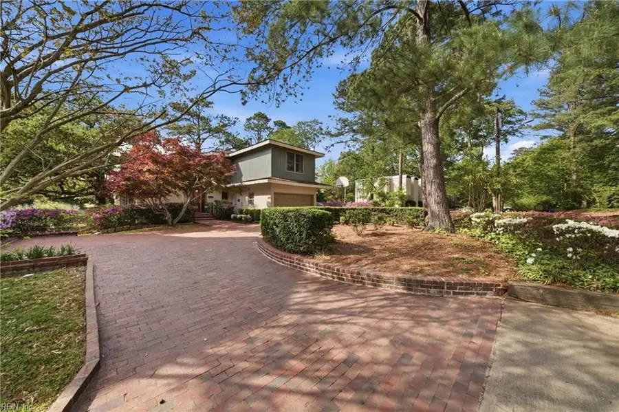 7425 Dehlman Avenue, Norfolk, VA 23505 - #3