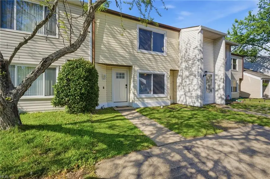 3910 Inverness Road, Virginia Beach, VA 23452 - #2
