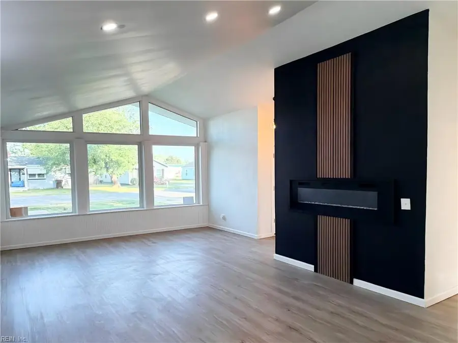 4111 Williamson Street, Chesapeake, VA 23324 - #2