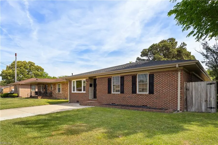 2121 Effingham St Street, Portsmouth, VA 23704 - #3