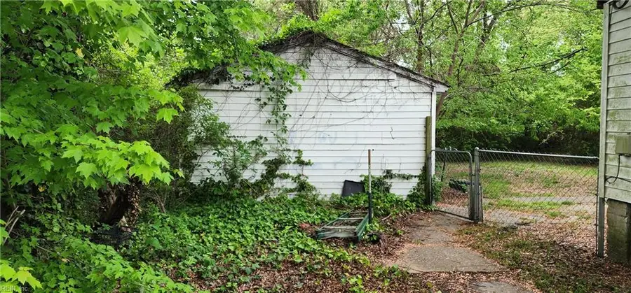 132 Roland Drive, Hampton, VA 23669 - #3