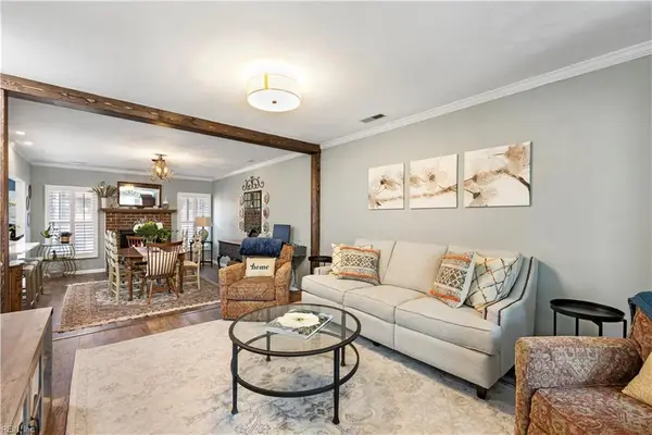 1037 Colonial Meadows Way, Virginia Beach, VA 23454