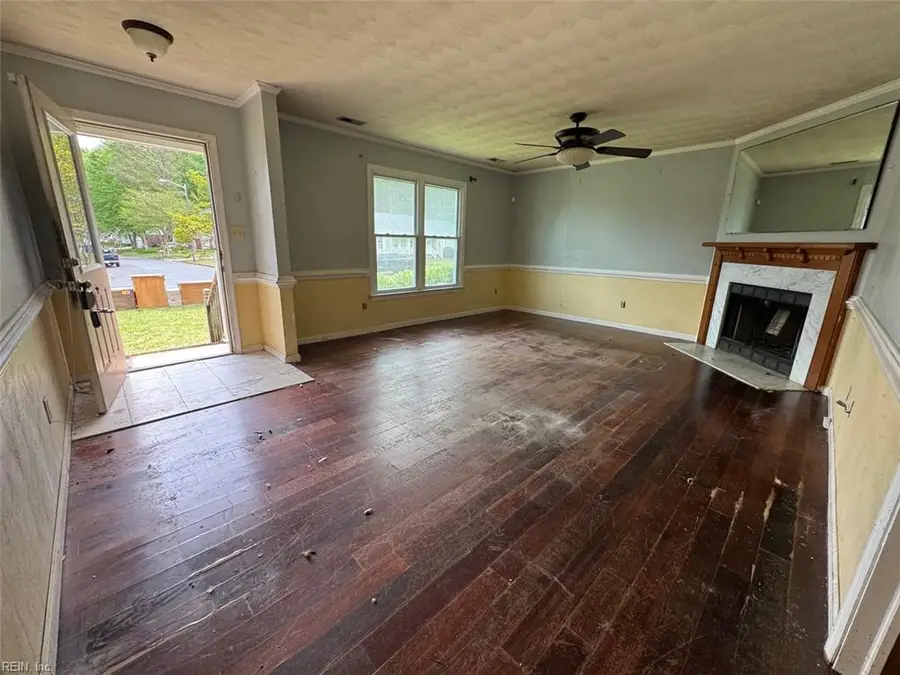 616 Appaloosa Trail, Chesapeake, VA 23324 - #2