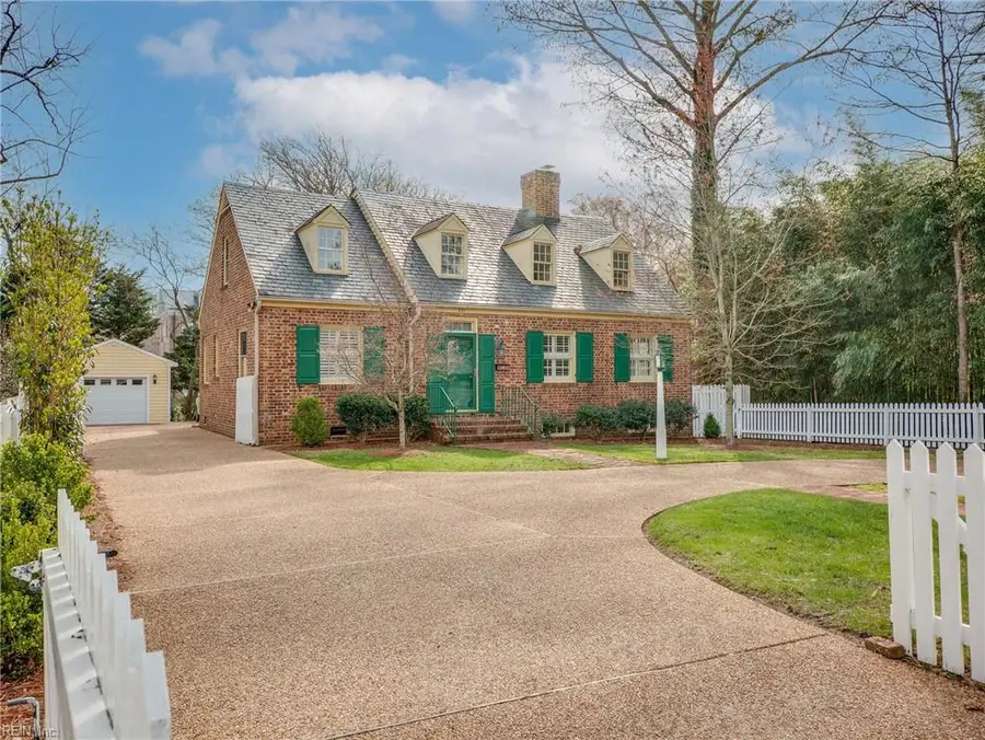 321 Henry Street N, Williamsburg, VA 23185 - #2