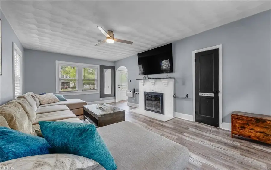 4020 Greenway Court W, Portsmouth, VA 23707 - #3