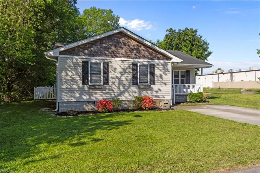 113 Walton Road, Chesapeake, VA 23320 - #2