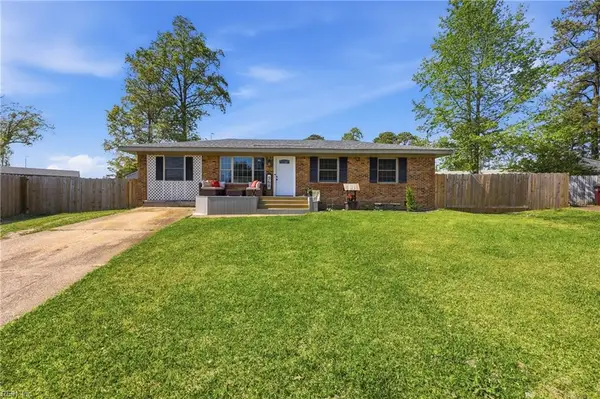 568 Trent Avenue, Chesapeake, VA 23323