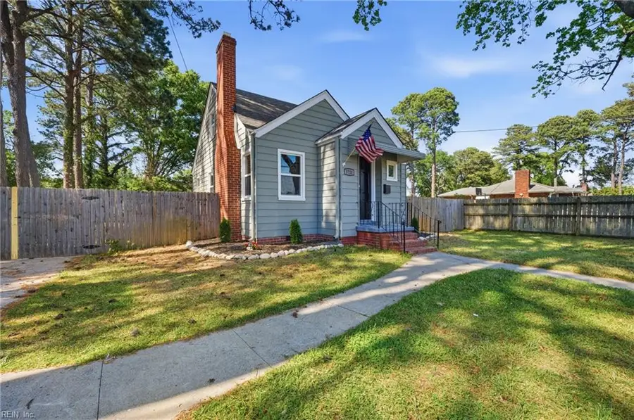 3720 Turnpike Road, Portsmouth, VA 23701 - #2