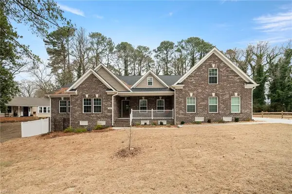 49 James River Lane, Newport News, VA 23606