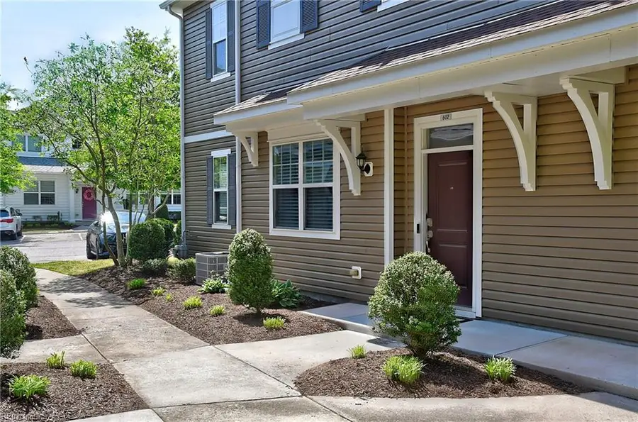 602 Lacy Oak Drive, Chesapeake, VA 23320 - #3