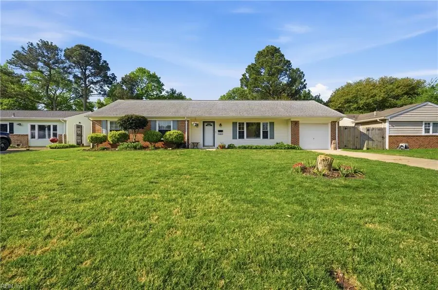 3961 W Colonial Parkway, Virginia Beach, VA 23452 - #3